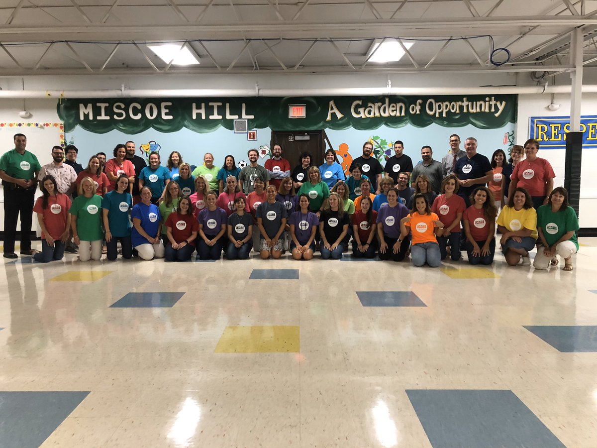 jmannion4C's tweet image. We appreciate our #aMAzingEducators @MendonUptonRSD ! Happy teacher appreciation week! (Photo taken pre COVID-19)