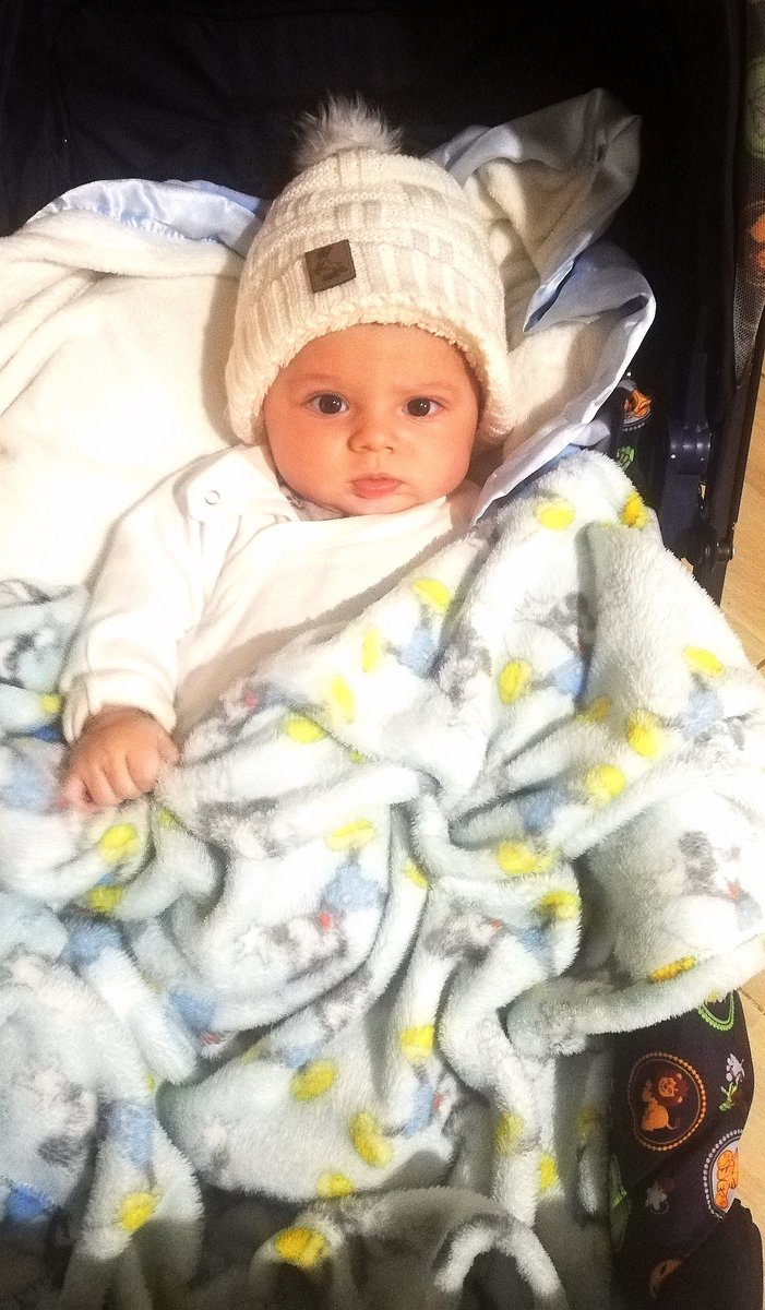 Andres_TINTO's tweet photo. Sintiendo el más puro amor, Te amo hijo!! #JuanEmilio 🏡❤️🙏 #QuedateEnCasa 📸📸 @juliespinel 😍😍 #Tinto #AndresTinto #Musica #VIDA #Dreams https://t.co/jX77HR5Qkj