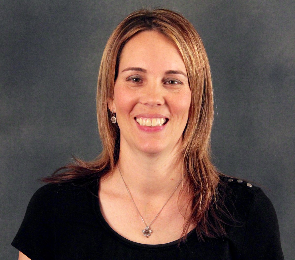 Please join us in welcoming Rachel Layton as the new principal of Rudder High School! She's an experienced, proven leader &amp; we're looking forward to her continuing the school's tradition of excellence. #rltw 

Learn More: bryanisd.org/apps/news/arti…