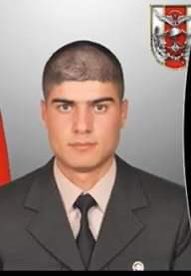 🇹🇷🇹🇷ŞEHİDİMİZ VAR TÜRKİYEM🇹🇷🇹🇷

Siirt Pervari'de keşif ve gözetleme faaliyeti sırasında mayına basan Piyade Uzman Çavuş Bekir GÜNDEŞ  kardeşimiz şehit olmuştur şehidimize ALLAH tan rahmet ailesi ve yakınlarına sabırlar diliyoruz Milletimizin başı sağolsun.🇹🇷🇹🇷