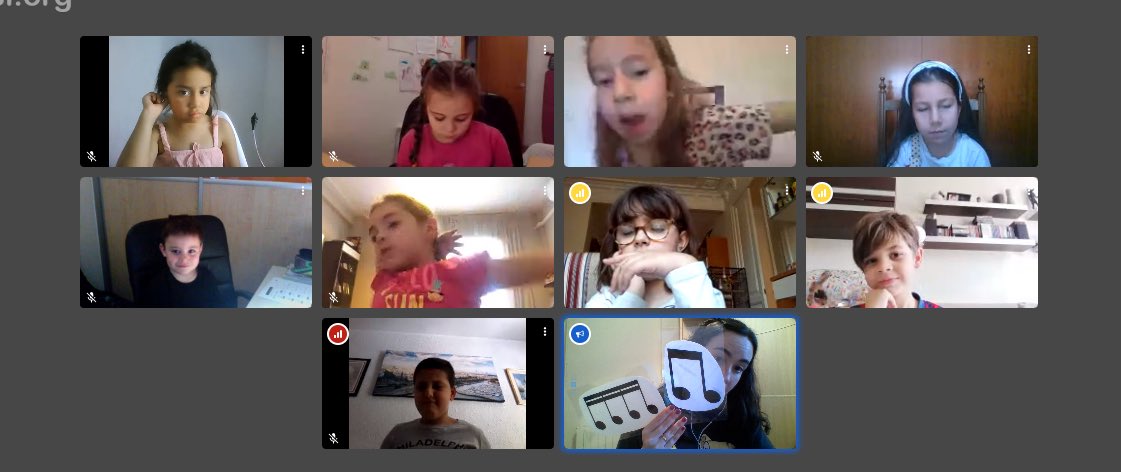 SagratCorDip's tweet photo. Els alumnes de cicle inicial ja han començat les connexions amb els especalistes. Fan activitats de música, català, anglès i moltes més!
#totanirabe
#sagratcordiputacio #fundacioneducativasofiabarat #aprenemonline #cicleinicial #educacioprimaria https://t.co/ljPmKDW0Ef