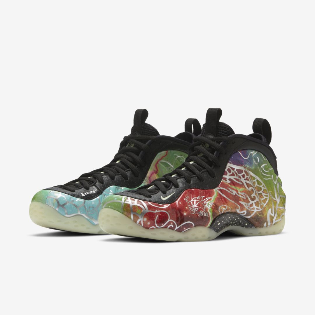 foamposite planet hoops