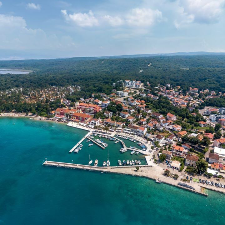 #Njivice...See you soon...🥰 Meanwhile enjoy a bit in this 360 view...
#DontCancelPostpone #VisitKrkIsland #VisitNjivice #VisitKvarner #CroatiaLongDistanceLove Omišalj &amp; Njivice Holidays ift.tt/2SA2PtD