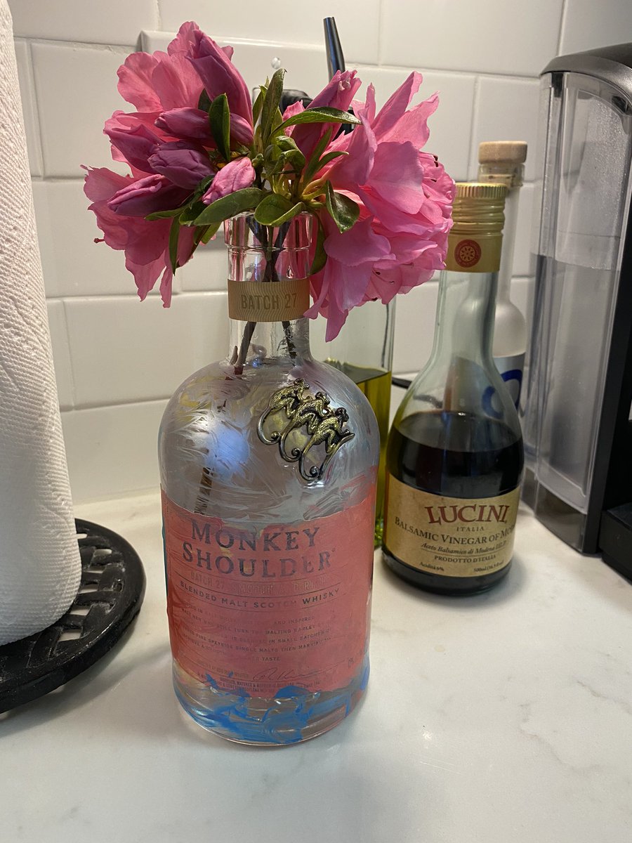 This might be the most thoughtful surprise I’ve ever gotten during a Teacher Appreciation Week- a VERY special, in-person, 6-feet-away delivery from a sweet student! 🌺 I miss these little humans so much! ❤️