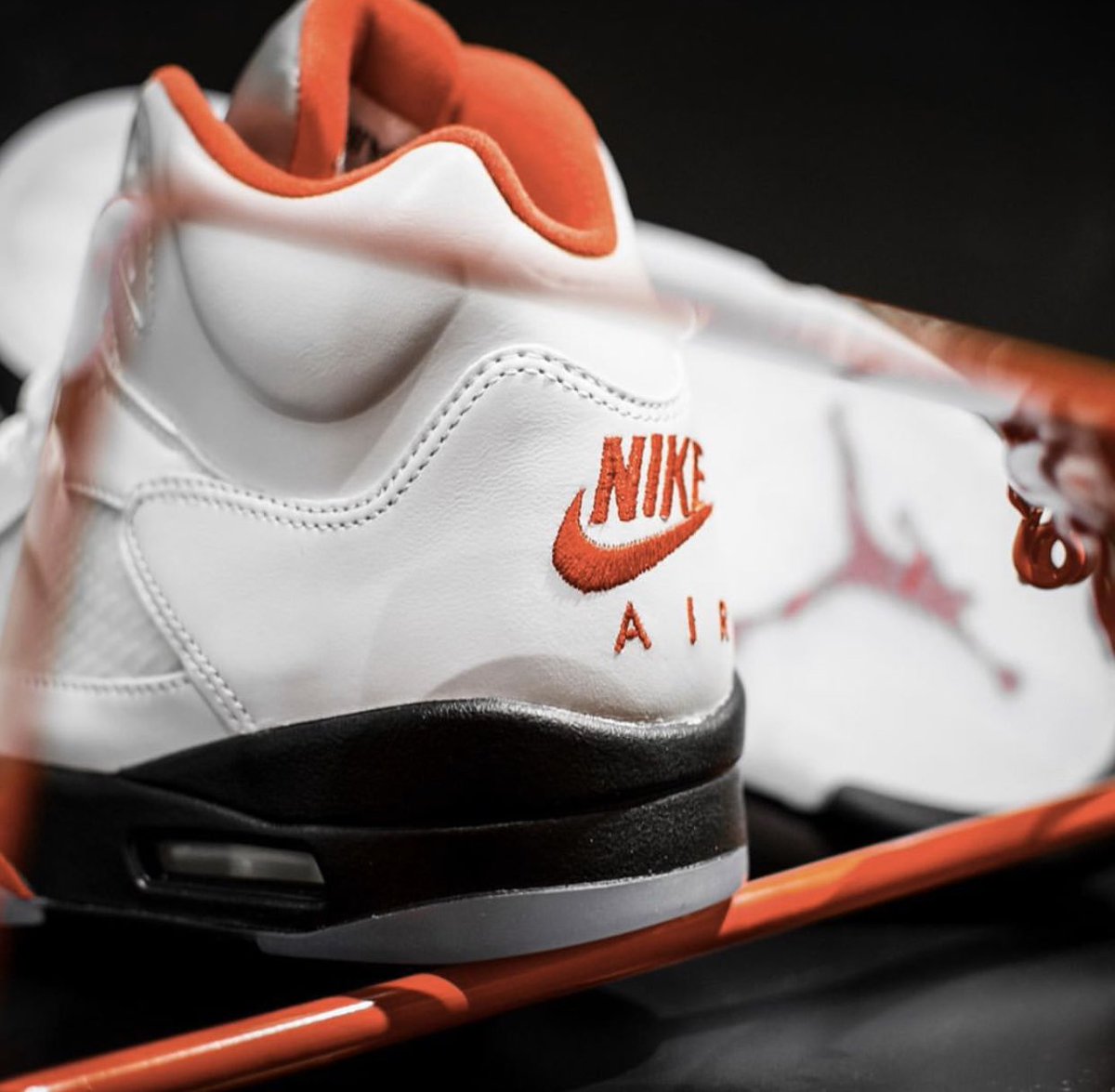 jordan 5 footlocker