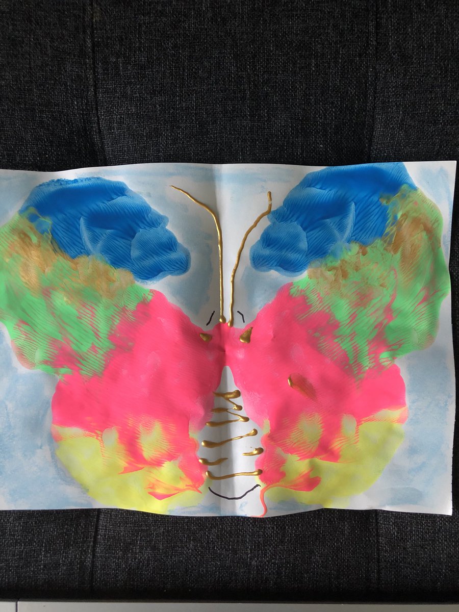 SabaRakshi's tweet photo. #Maazensays #MBEArt butterfly that I see in my mind. Maazen chose all the colors by himself and did not allow me to help at all :) he is learning about bugs this week https://t.co/8zmgontlD6