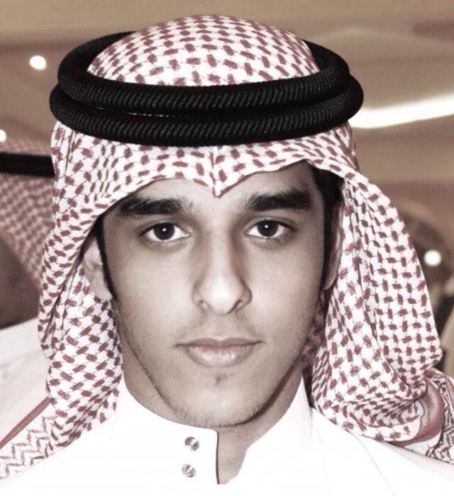 yaf13's tweet photo. اللهم اسعد ابني حمود في قبره كما اسعدني في حياته اللهم نور عليه قبره واجمعني به وانت راضي عنا اللهم انس وحدته ووسع قبره و ارحمه برحمتك يا ارحم الراحمين..
٢٦ / ١١ /١٤٢٩هـ
#حمود_يوسف_الفايز https://t.co/roYlqU0792