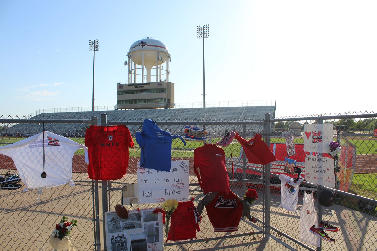 kylealansmith's tweet photo. This is a memorial to honor Coach T who we lost last week unexpectedly. What an honor and privilege to work with Coach Telaneus. This man was special - we are all better for knowing him, working with him, running for him, or just being around him. RIP Coach #MarcusPride https://t.co/cpTjgjeRwq