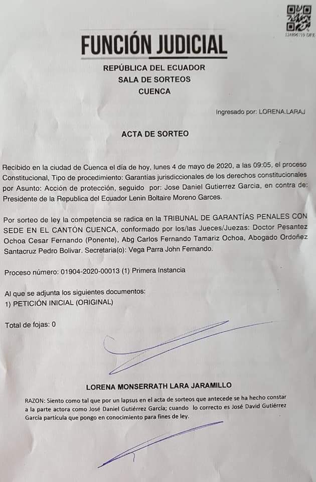 ecuainm_oficial's tweet photo. ▶️#IMPORTAMTE Representante de la FEUE, José Daniel Gutiérrez presenta acción de protección contra el presidente @Lenin Moreno, ante recorte presupuestario en universidades públicas.

#LoQueNoVeranEnLaPrensa https://t.co/OrjsrSOBug
