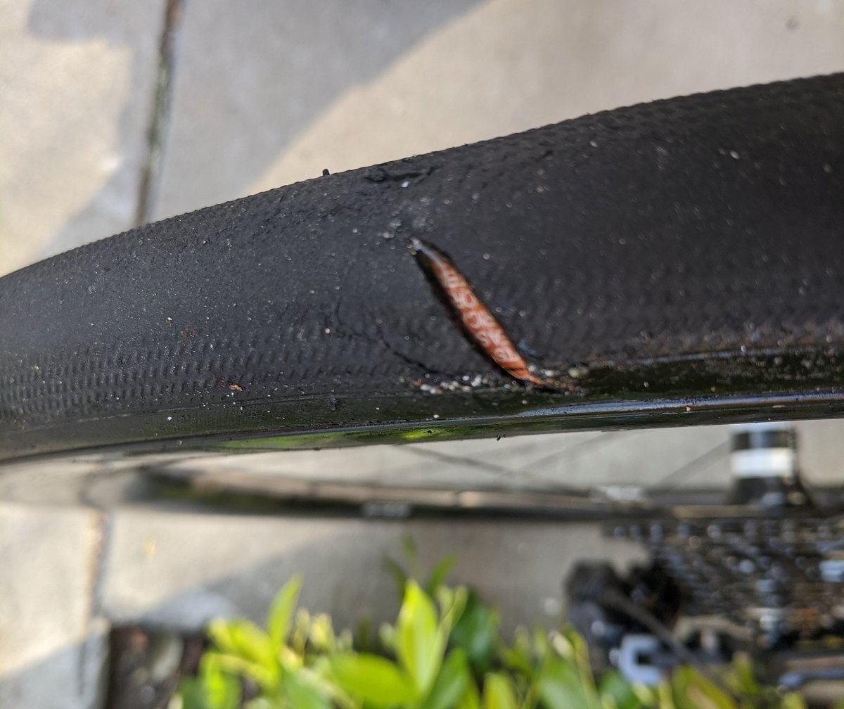 Can you see the <a href="/GUEnergyLabs/">GU Energy Labs</a> packet? I'm actually kinda amazed this worked. Thanks for getting me home, Salted Caramel!