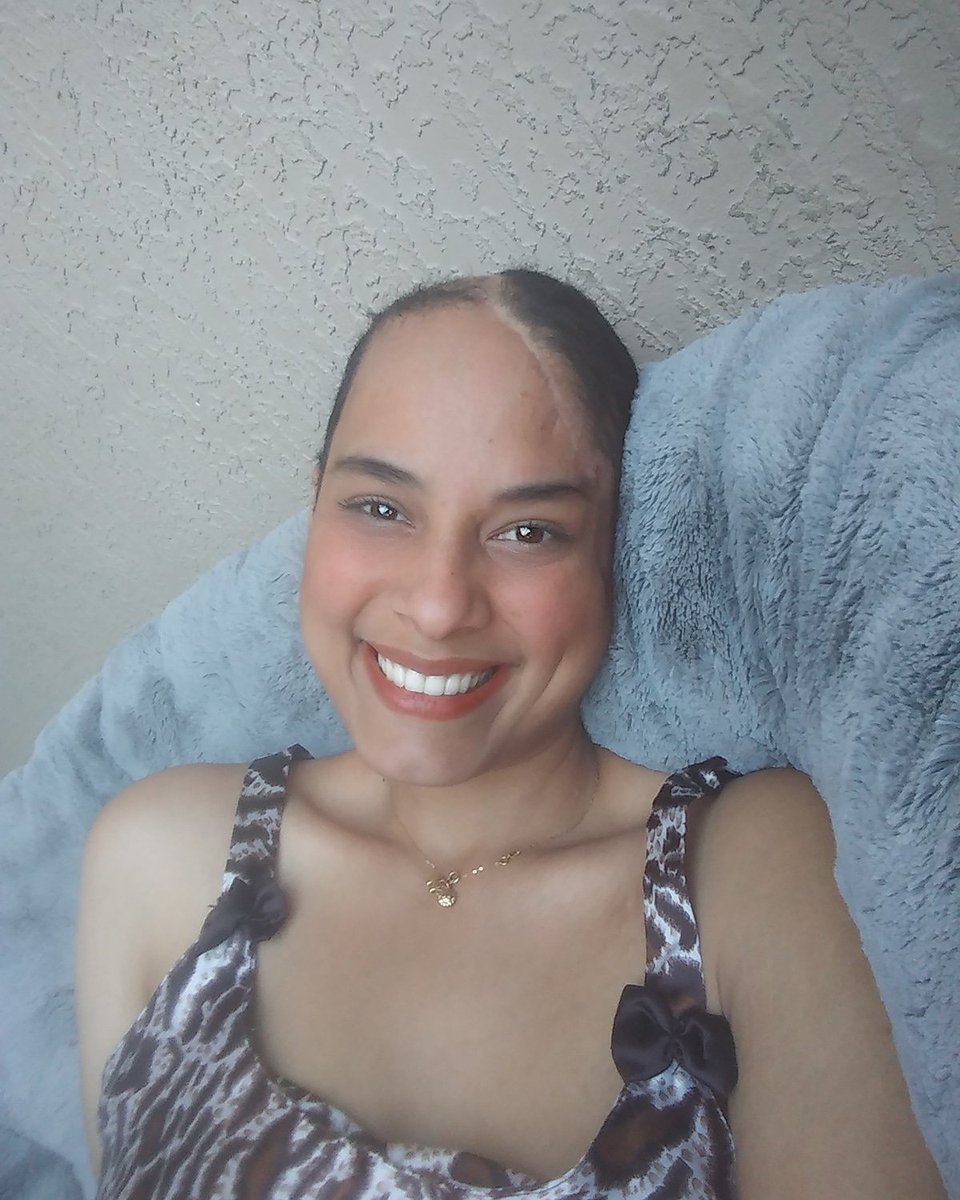 El que AMA puede estar equivocado de SUJETO, pero nunca de VERBO.