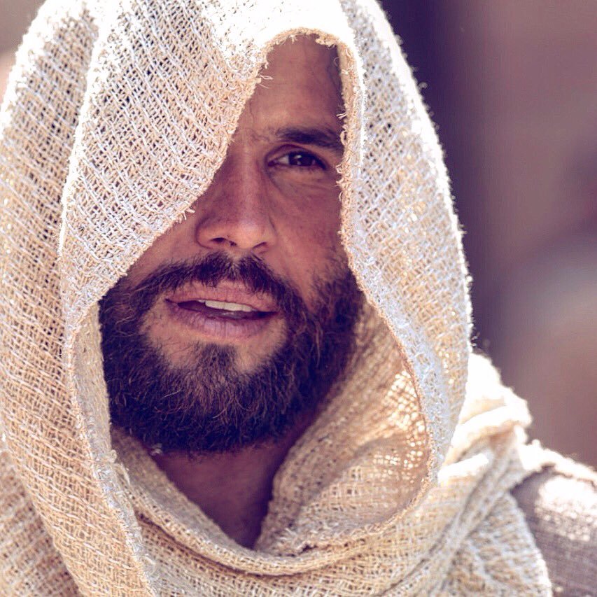 JesusArgOficial's tweet photo. ¡Holaaa,FAMILIA!.¿Cómo están?
¡RE BIENVENID@S!
 Por la MAGIA que nace del ALMA!.
Por los momentos que se atesoran dentro.
Por la Melodía que suena en nuestro interior.
Por la FÉ!
Por cada ANHELO del CORAZÓN.
Por absolutamente TOD@S! ♥️ 

@azevedodudu @NovelaJesus @telefe
#Jesus https://t.co/pWGcOg4BiF
