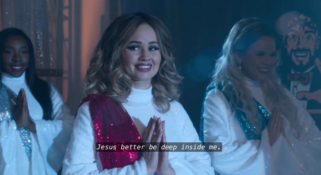 youknow_cami's tweet photo. the whole fandom after seeing mila’s picture https://t.co/9GX0ecpFEm