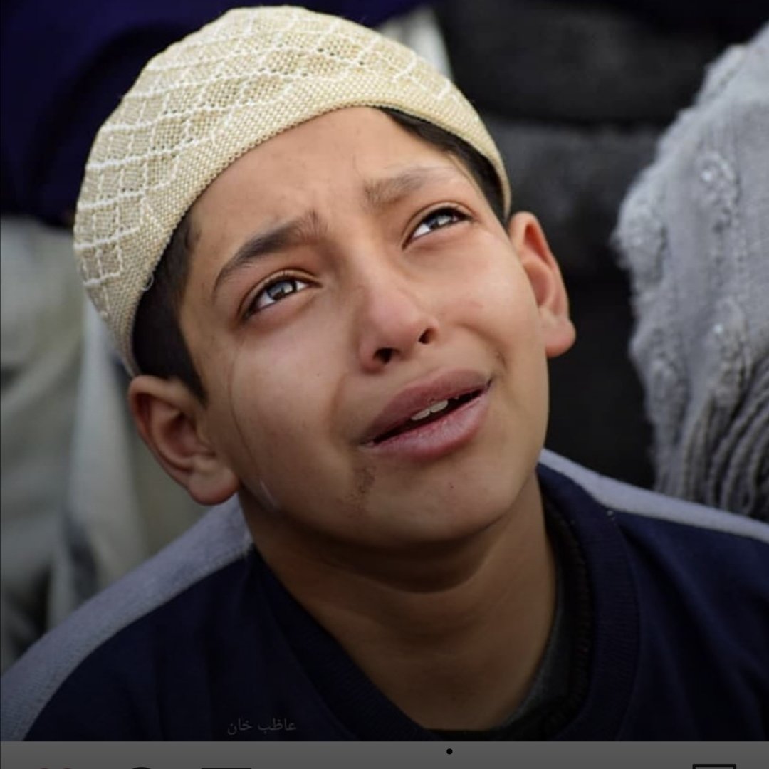 tatheer_ali_786's tweet photo. Jo Aankh #ALLAH Ke....☝️
.
Khoof Se #Roti Hai Uss Par....😢
.
#Jahnum Ki Aag Haram Hai....🔥 https://t.co/6MeMks7krr