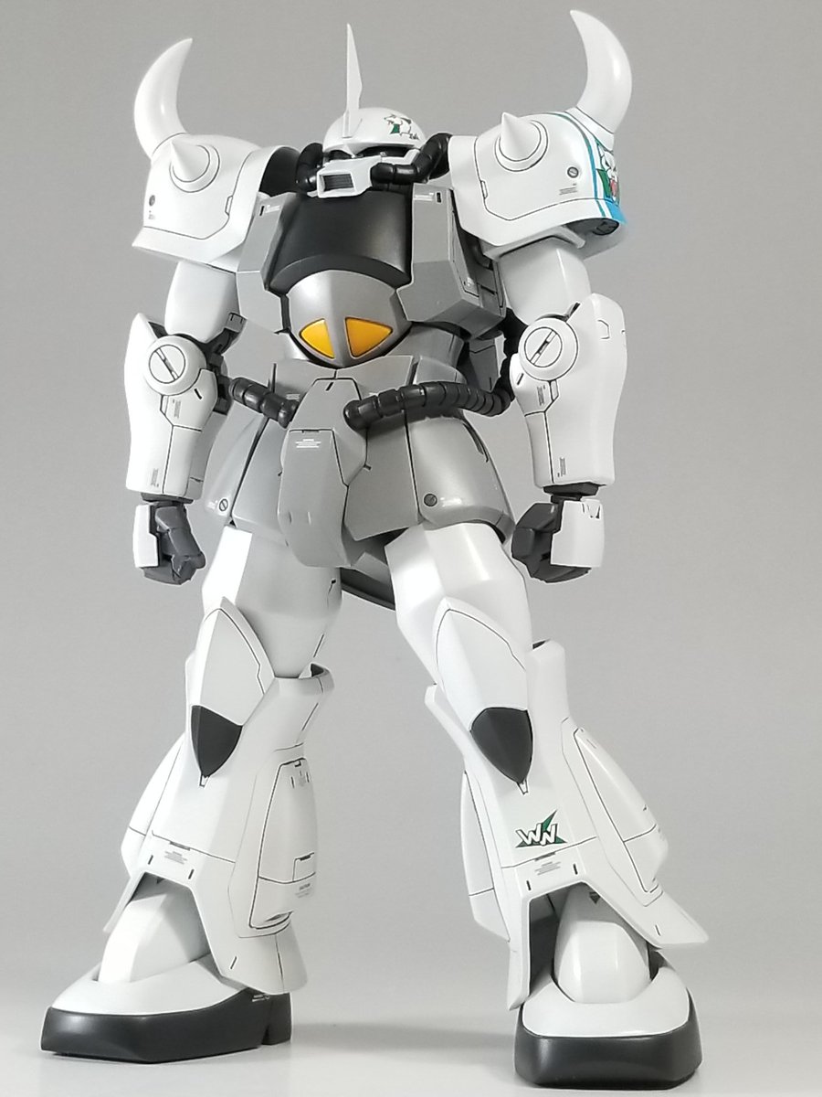 斬輝 Hguc グフ リバイブ シン マツナガカラー 完成です 斬輝 Hguc グフ リバイブ シン マツナガカラー 完成です