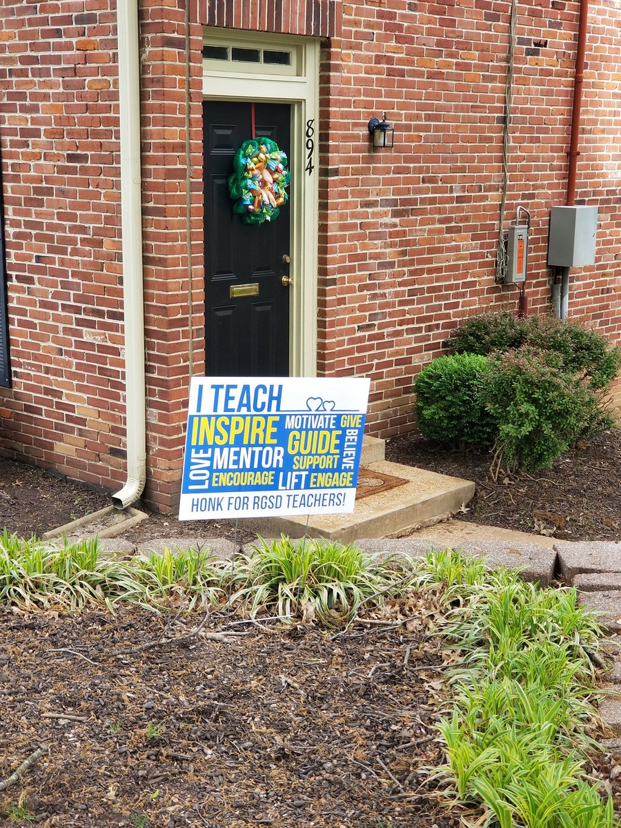 ldylache's tweet photo. Happy Teacher Appreciation Week to the staff at Gibson Elementary. I had a great time adding these yeaterday to your outdoor decor to celebrate you, your hard work and dedication to our school. Thank you to all educators! https://t.co/BN62o7P5vK