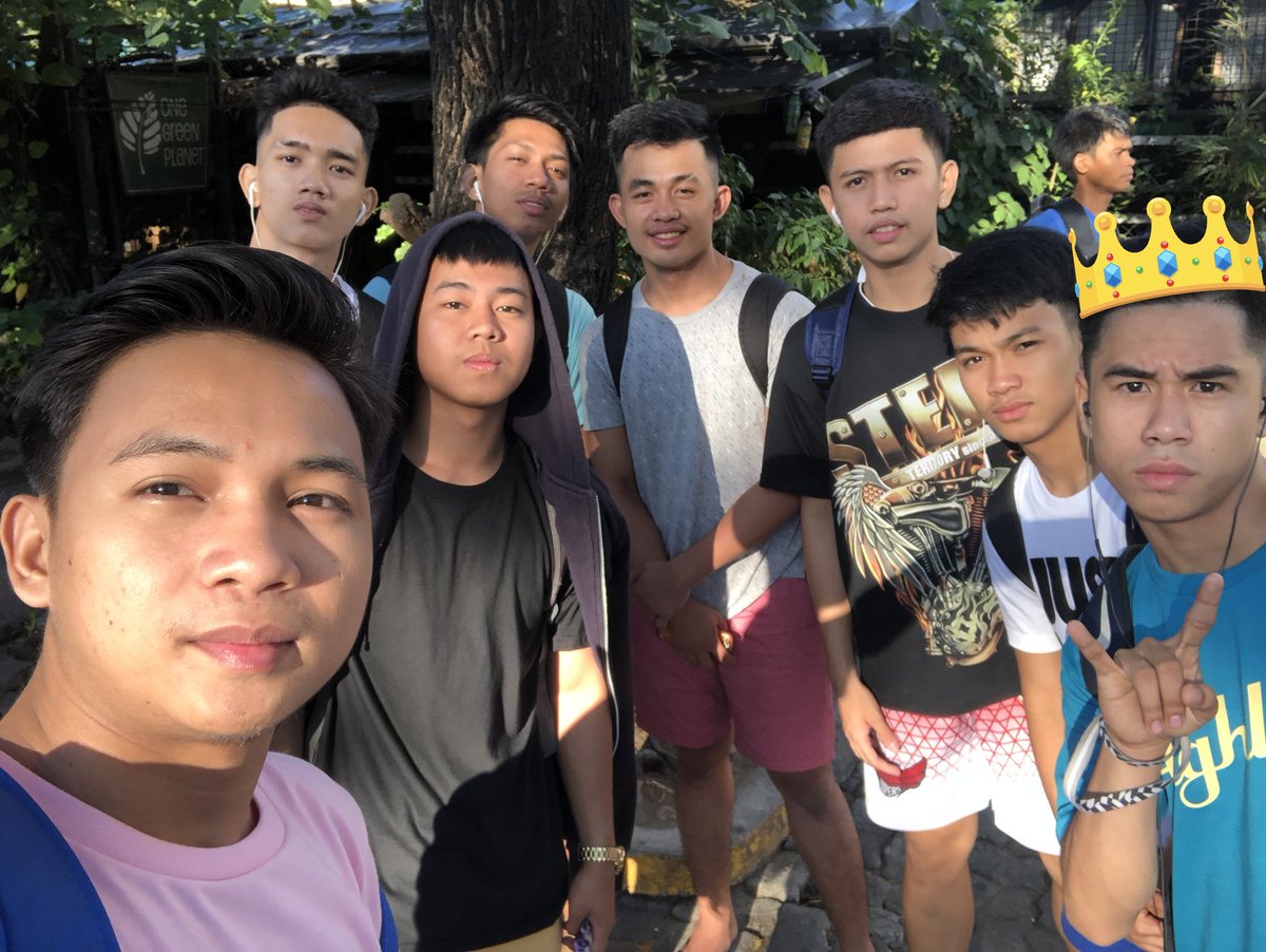 jrchstrd's tweet photo. Happy birthday ricci!!🎉  @iversonsantos13 https://t.co/mbqqbgiFuK