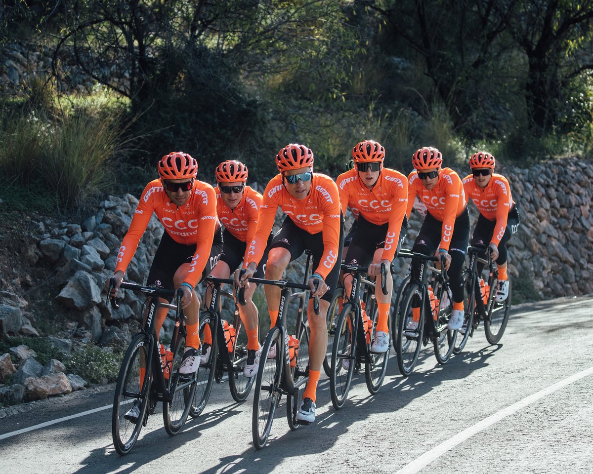 ridegiantbikes's tweet image. Featuring an IntegratedCinch Pro™ MIPS fit system distributing contact pressure for out-of-the-box comfort and all-day stability, the all-new Rev Pro also brings aero head-cooling ventilation with contemporary styling. 

ow.ly/n6uI50zmJPM

#RevPro #ProAdvantage