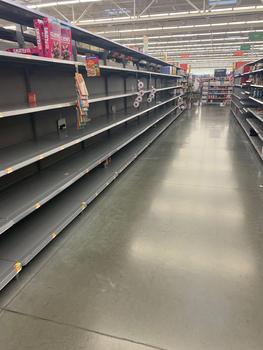 icystatus's tweet photo. I really miss the days when the shelves were full 😕@WDDETV https://t.co/o5fANOaiHQ