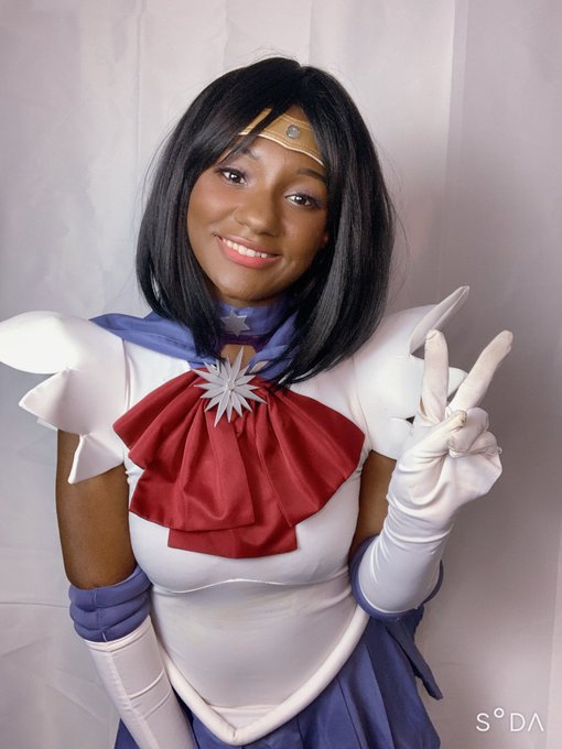 Happy #mooniemonday, have a Hotaru https://t.co/OISfrKaYYY<a href="/tag/mooniemonday"class="tags">#mooniemonday</a>