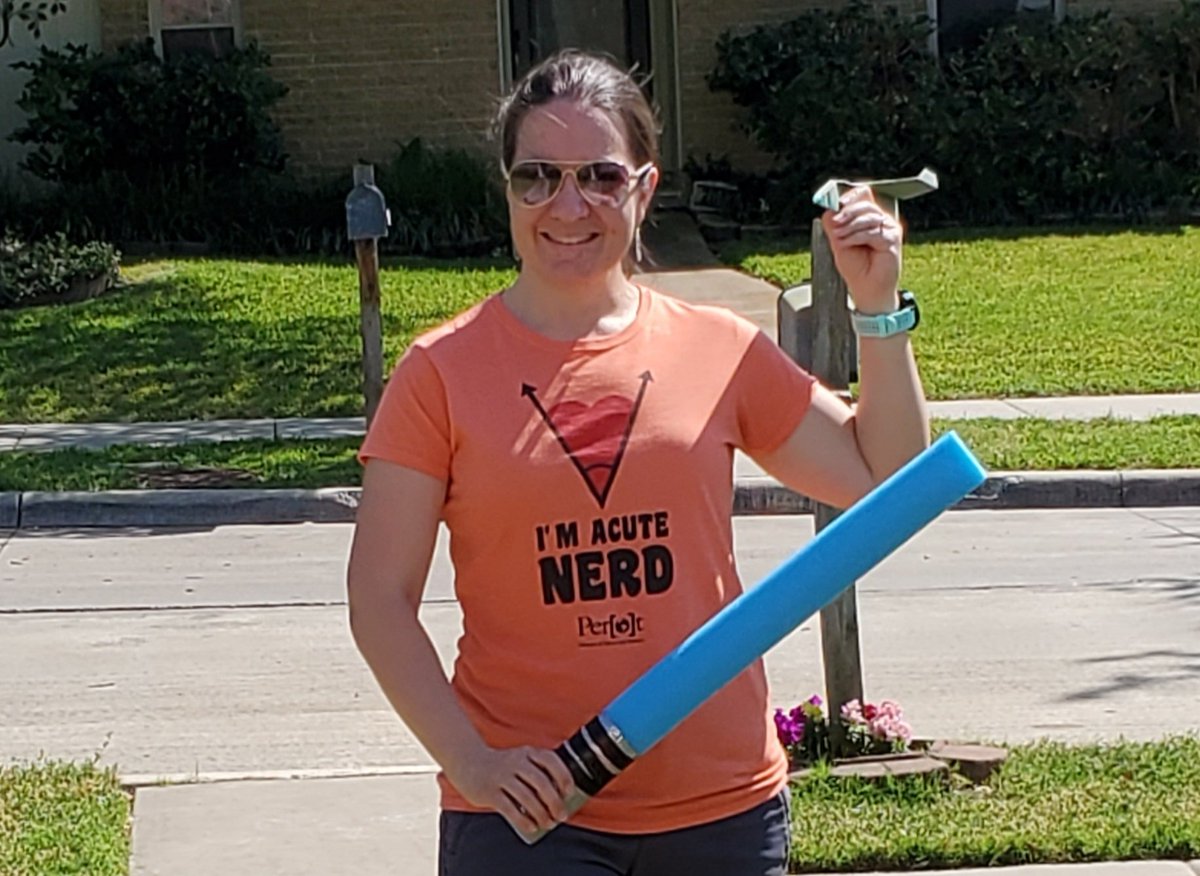 MrsNFriemel's tweet photo. @IrvingISD @farinefalcons have been given a Star Wars Math challenge. Who's in? #IISDRollCall #createmath #distance38ft #hangtime4.2sec https://t.co/J4PGKvi8EF