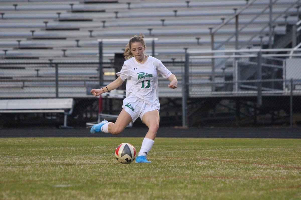 LRHS_wsoccer's tweet photo. 🌟Senior Spotlight🌟

#1️⃣3️⃣ SONNET HOUSE
😎Aka ��House; Sonn”
🤩Fav Pride Socc Mem:
last yr’s playoff game vs heritage..wasn’t outcome wanted but all worked hard &amp; after got to see team glammed up @ prom
⚽️Committed to playing @ Barton College
🎓Plans to study Veterinary Science https://t.co/5NkExQTO55