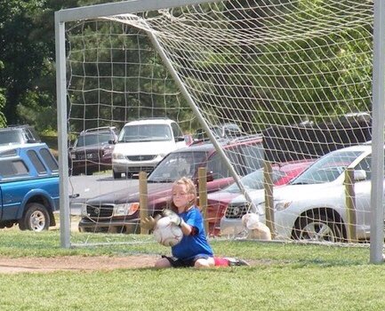 LRHS_wsoccer's tweet photo. 🌟Senior Spotlight🌟

#1️⃣3️⃣ SONNET HOUSE
😎Aka ��House; Sonn”
🤩Fav Pride Socc Mem:
last yr’s playoff game vs heritage..wasn’t outcome wanted but all worked hard &amp; after got to see team glammed up @ prom
⚽️Committed to playing @ Barton College
🎓Plans to study Veterinary Science https://t.co/5NkExQTO55