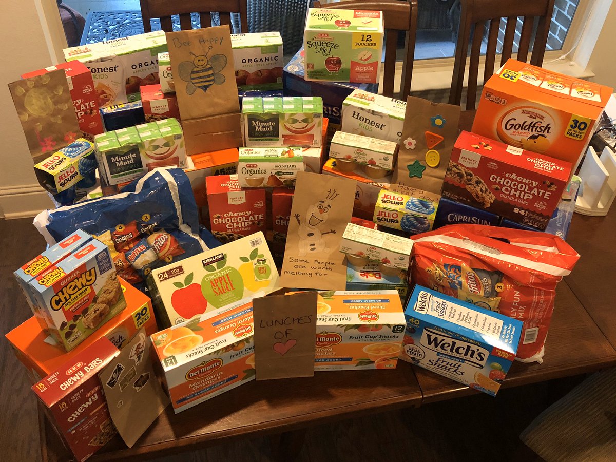 FortBendCares's tweet photo. 1/2 We had the pleasure of delivering these items today to Lunches of Love. In addition everyone has decorated 400 bags and they have received monetary donations. https://t.co/zaTxZHqUvt