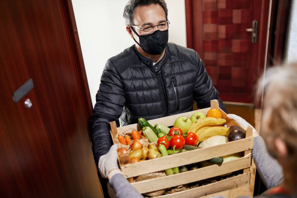 PledgeMyCheck's tweet photo. @BRAFB, we asked Americans who are financially stable to send their $1,200 stimulus check to someone who needs it. In just a few days, people across the country have pledged over $50,000 to food banks. Help us get the word out? 👉 https://t.co/Q3UnVkgQlW https://t.co/nAJLeVXyeM