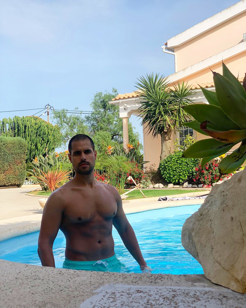 davidaraujobb's tweet photo. #FitEmCasa! Já começaste os teus treinos outdoor? Contamos contigo! ➡️ https://t.co/K7Wl9swRjO https://t.co/ivnRs5wY7p