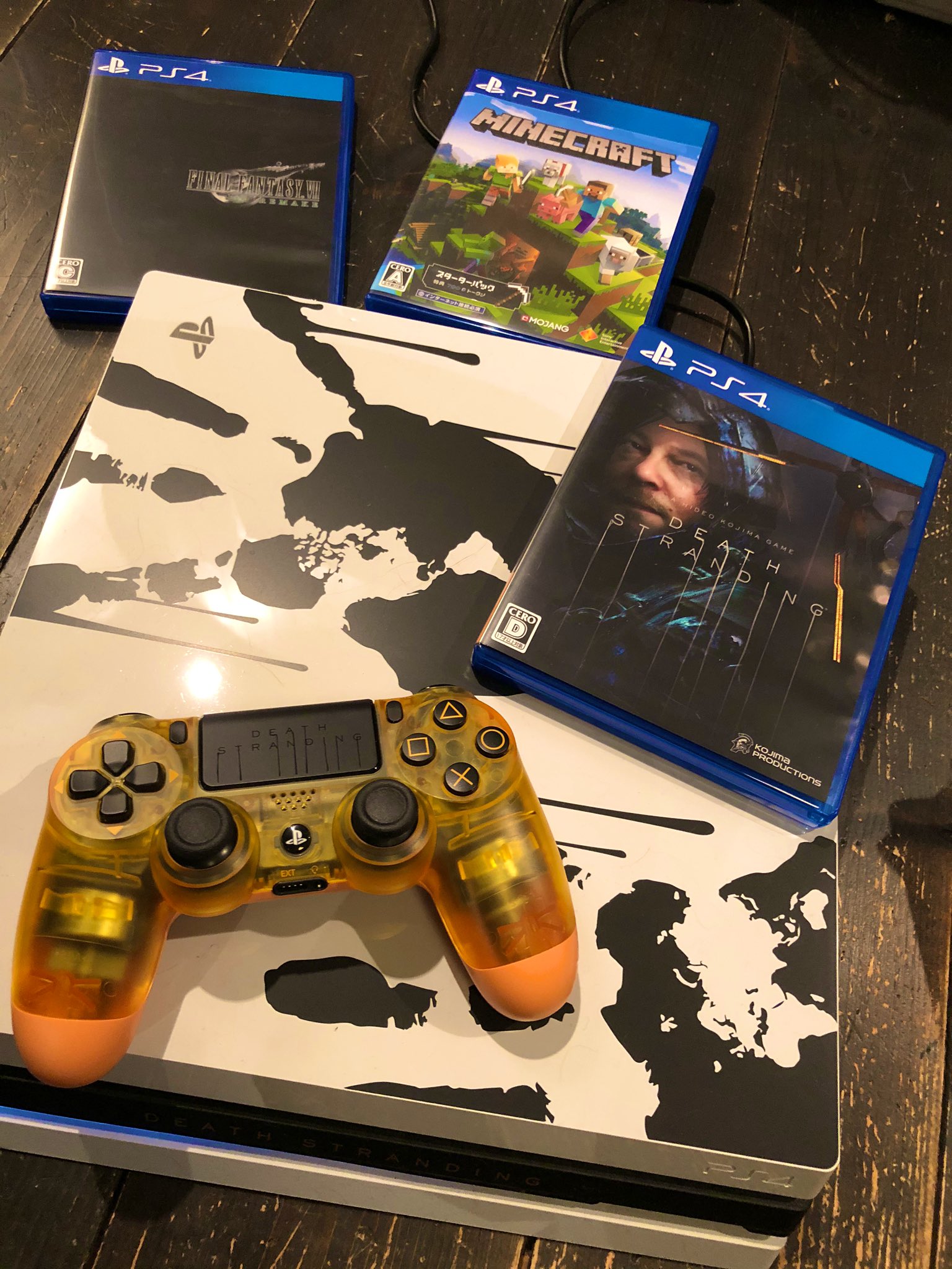 浅田弘幸 息子氏が どうしてもマイクラやりたいというので Switch買えない難民です 禁断のps4 父はデスストやりたいんだもんて騒いでこれ 奥さんff7 家族でコントローラー奪い合い始まる予感 デススト の テガミバチ 旅感 責任感と旅 ああ 浅田弘幸 息子氏が どうしてもマイクラやりたいというので Switch買えない難民です 禁断のps4 父はデスストやりたいんだもんて騒いでこれ 奥さんff7 家族でコントローラー奪い合い始まる予感 デススト の テガミバチ 旅感 責任感と旅 ああ