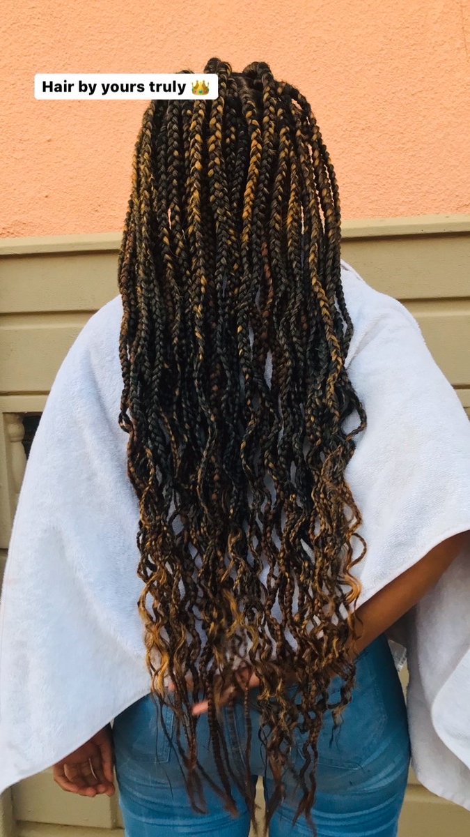 Thabilejoy_'s tweet photo. I do braids and maphondo ❤️
#VaalTwitter #VaalTwitterDrive #Vaal 🇮🇹 https://t.co/IwHx5K5P8V