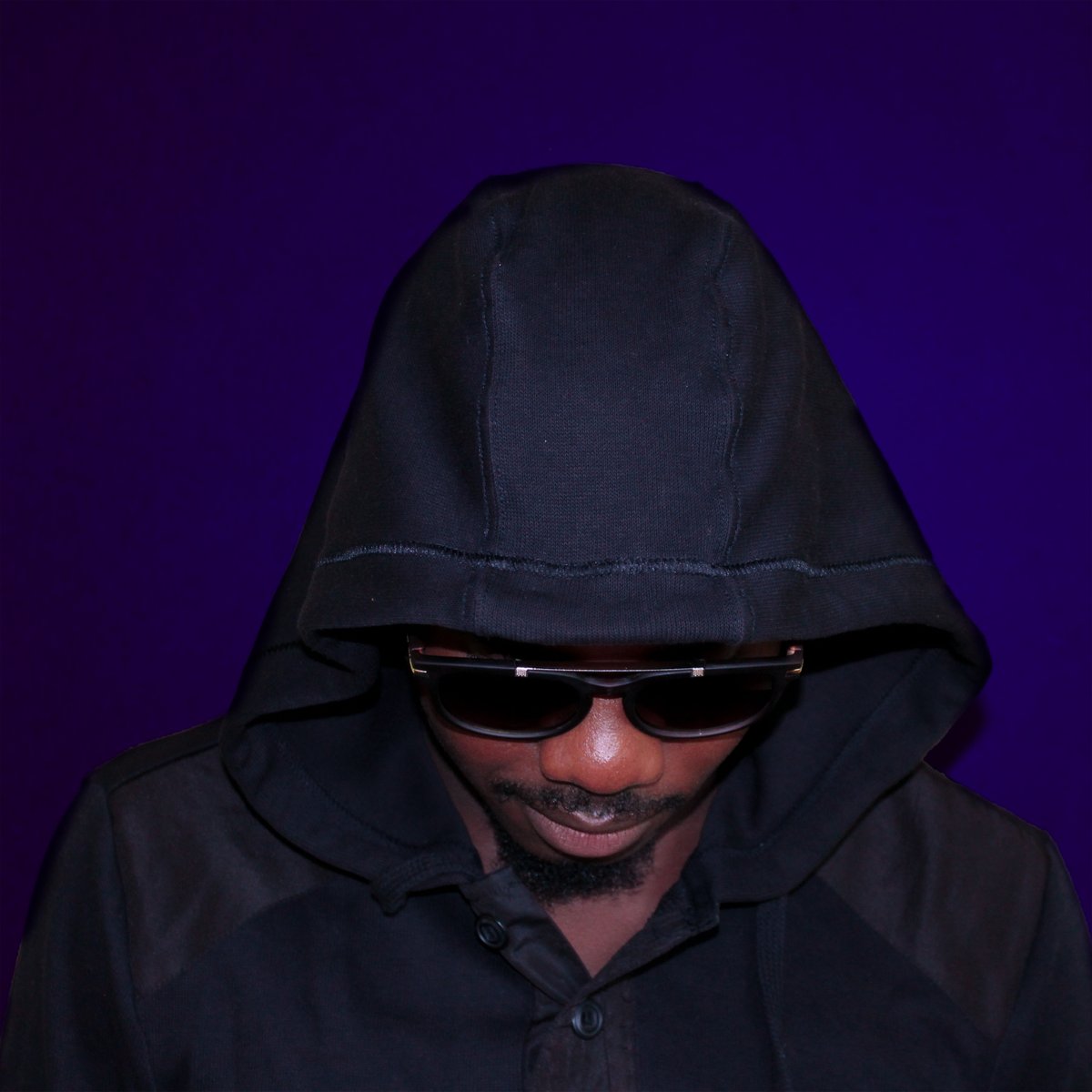 simon1_ndlovu's tweet photo. #VaalTwitter is trending mara ha kena di followers tsa Vaal, How Came? . do the right thing follow and also pre-save my Album releasing on 24th May https://t.co/5utdUj01aH #LevelMusic, #Sebokeng https://t.co/XiJ6H9GjRU