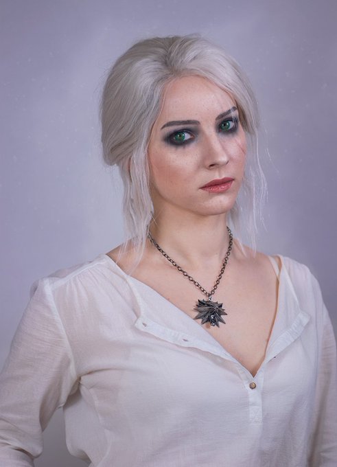 As promised, here is my makeup test for Ciri from the Witcher 3 💙 https://t.co/vmxbfc1y5E