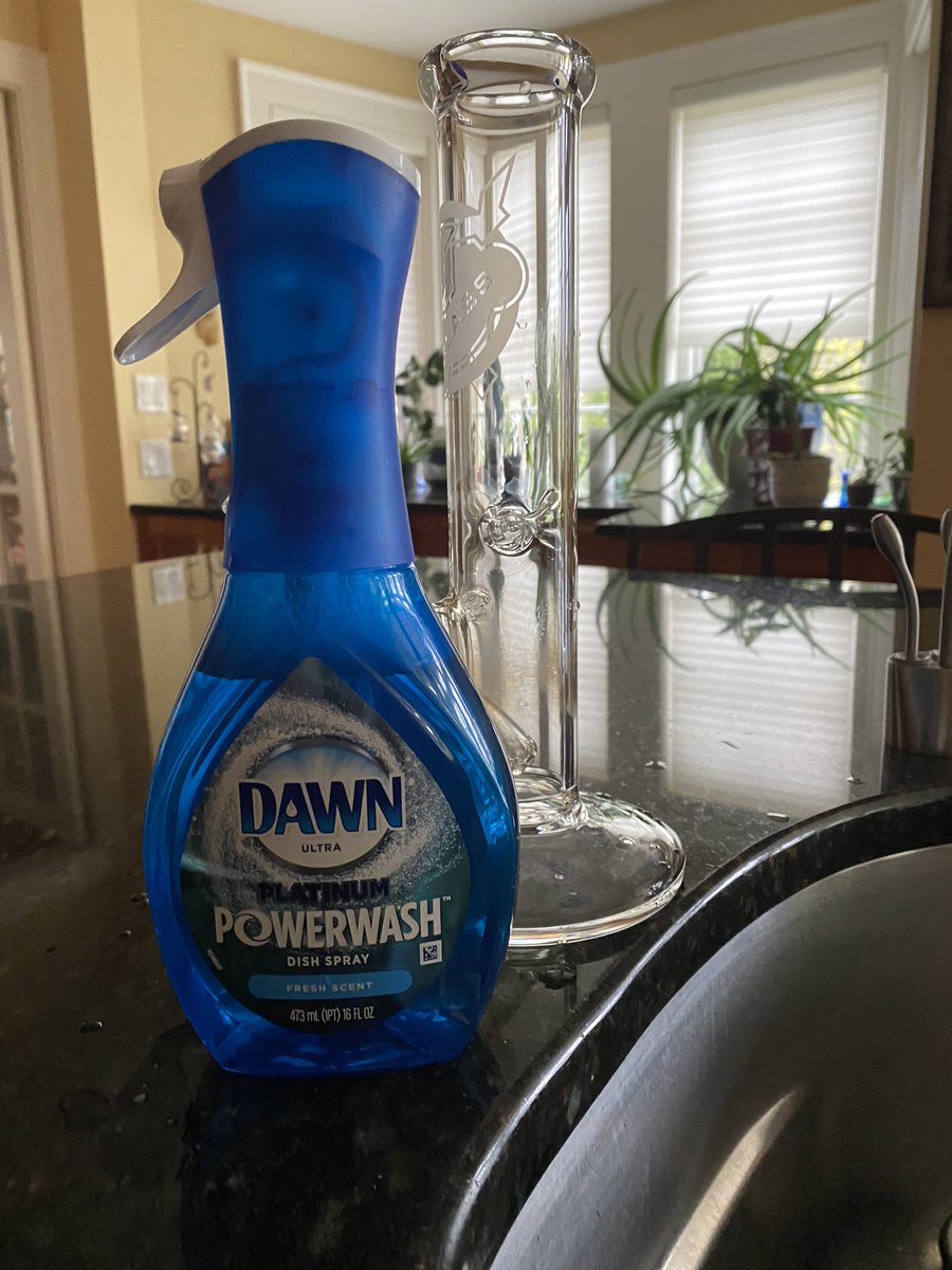 This cleans the HVY glass!!