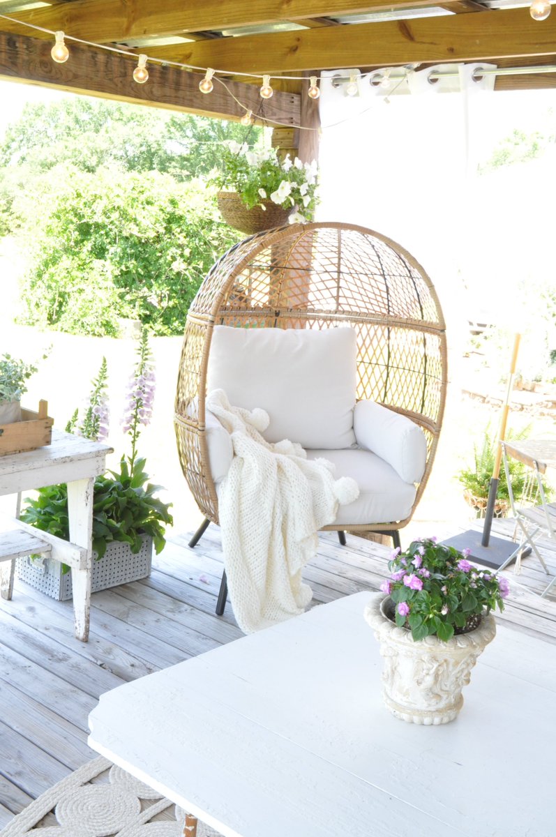 We found the coziest outdoor <a href="/BHGLiveBetter/">BHG at Walmart</a> chair from <a href="/Walmart/">Walmart</a> for our patio! We've been enjoying every minute of family time right here snug in this chair! Check out my latest blog post for all the details! #bhglivebetter #bhglivebetteratwalmart #ad
beckysfarmhouse.com/2020/05/the-co…