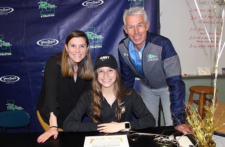 LRHS_wsoccer's tweet photo. 🌟Senior Spotlight🌟
Co-Capt
#7️⃣MELANIE HUPP
😎Aka Mel, Melania, Melly, Huppie
🤩Fav Pride Soccer Mem:
 team sleepover freshie yr b/c 1st intro to Pride soccer girls &amp; the welcoming, tight knit fam
⚽️Committed to playing @ Army 
🎓Plans to study interntl affairs/military intell. https://t.co/jb6Sh13A3s