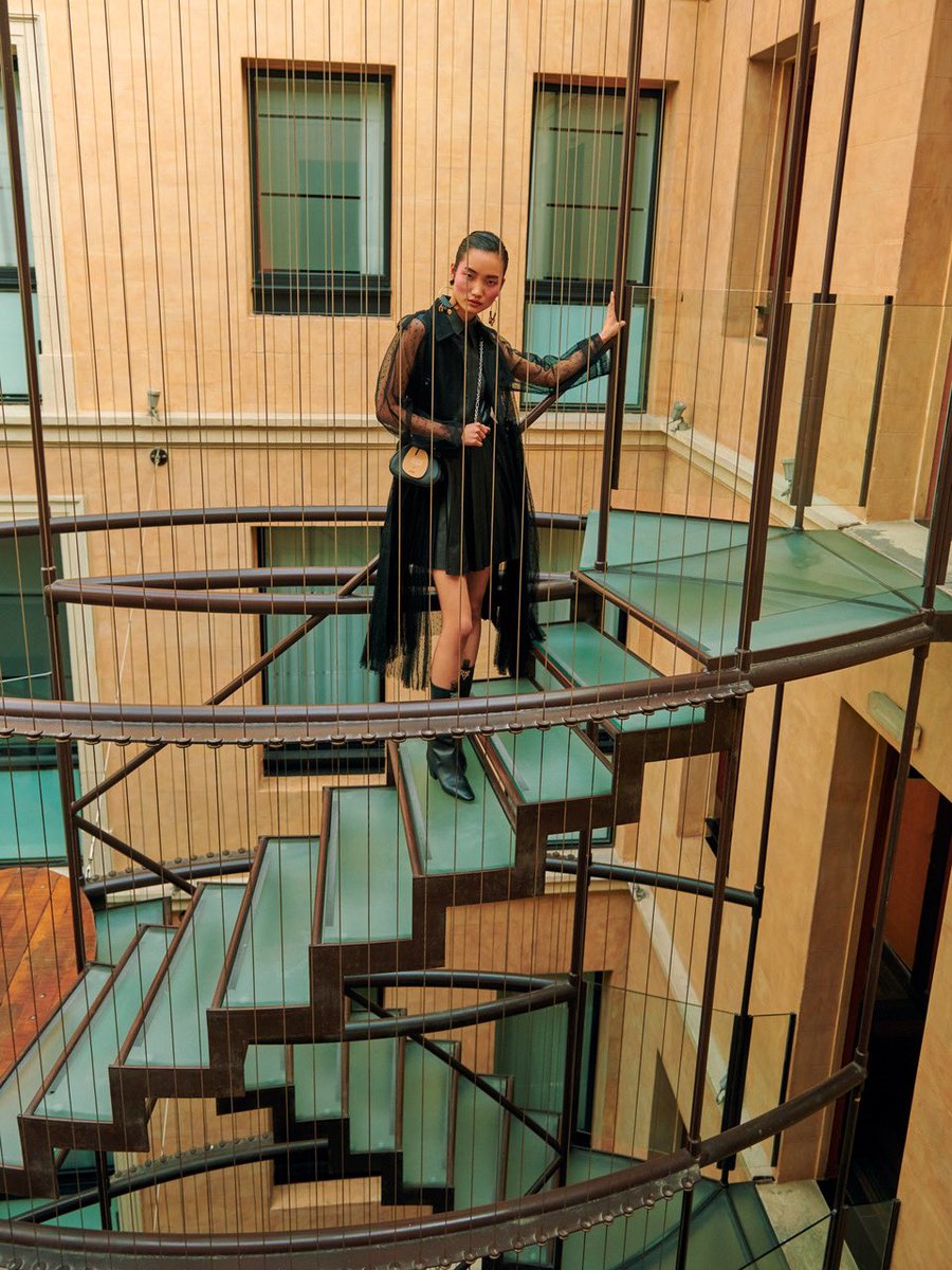 Supreme Management tweet media