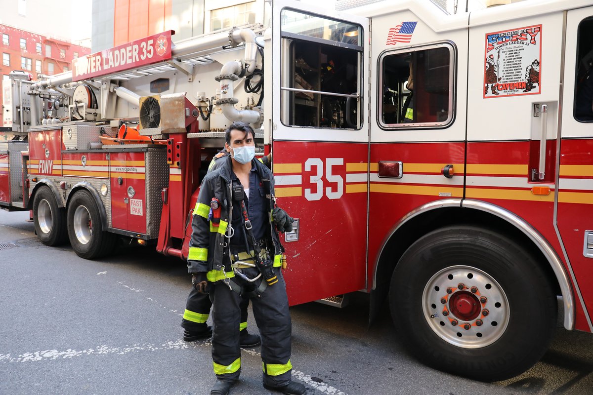 To join in the 7pm nightly cheer, each night I will share an image of some of our frontline heroes.

In honor of #InternationalFirefightersDay, today's image is of <a href="/FDNY/">FDNY</a> Engine 40 &amp; Ladder 35.

New Yorkers thank you for your service.

(Photo credit: @aliyanaumoff)