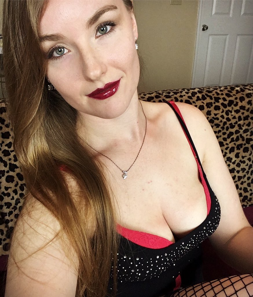 FoxxyDrips's tweet photo. Hi there! I’m V but you can call me Foxxy! 

Live Cam❤️ https://t.co/hizvYIkAR9

Clips 💝 https://t.co/7lwkf6QXwq

Skype 💕https://t.co/Kcknl1tcsz

Call/Text https://t.co/2JteIaLyB2 https://t.co/gi6C8j5Ftt