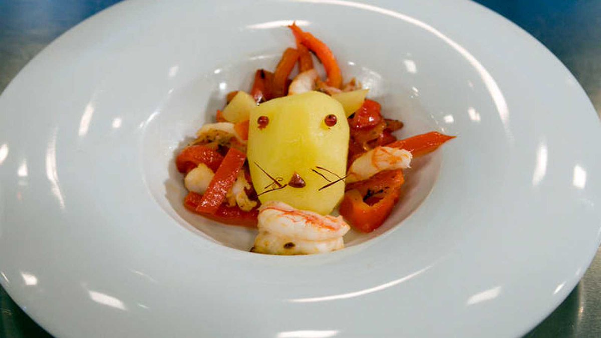coronafagirus's tweet photo. Qué plato de @MasterChef_es es más ICÓNICO????

RT🔄 para la perdiz muerta de Saray

MG❤ para el león come gamba de Alberto

#MasterChef https://t.co/gFh0PDctVA