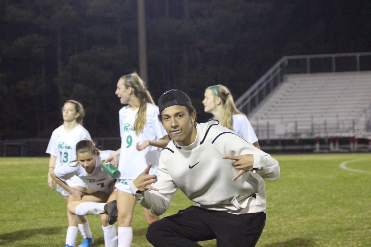 LRHS_wsoccer's tweet photo. 🌟Senior Spotlight🌟

Alex Stewart &amp; Noah Burnette 

Last, but definitely not least, a huge shoutout to Our Fab Team Mgrs!
Thank u guys for making our season so much fun &amp; for all ur work &amp; dedication! 

Alex plans to study Construction@ Cape Fear &amp; Noah will be playing🏈 @UNC-CH https://t.co/S749rorImz