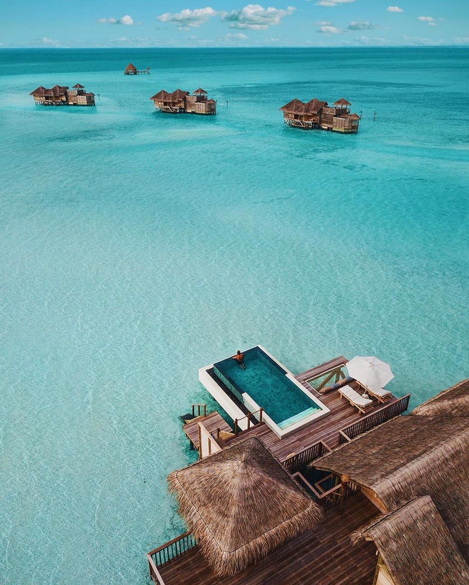 earth's tweet photo. Magical days in the Maldives ✨ https://t.co/yEcy0P0dHh