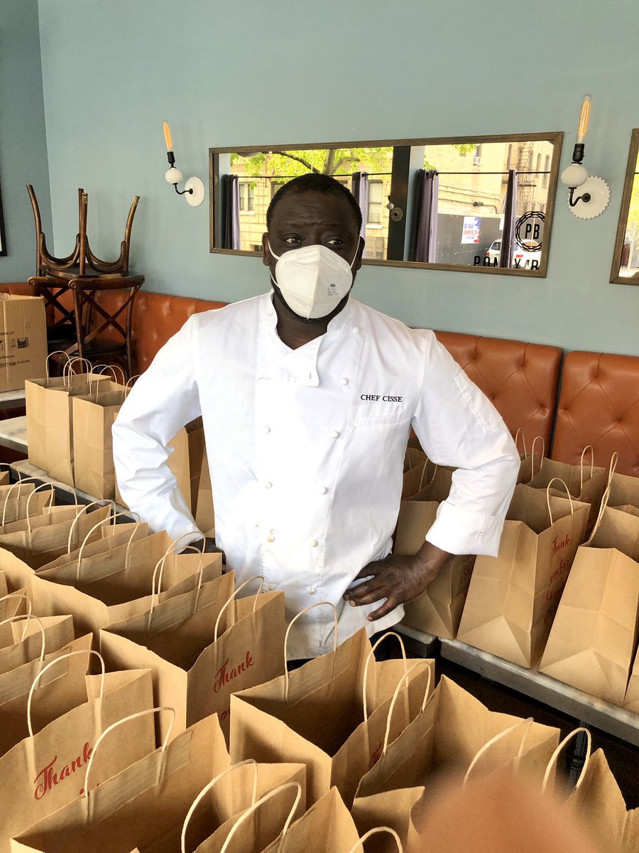 PontyBistro's tweet photo. Today we serviced #harlemhospital and it feels good to give back especially in our own #community Thank you to @feedourhospitals for today’s wonderful initiative.
📸 Keston Duke Photography 
#love #harlem #communityfirst #helpingothers #helpinghand #helpingpeople #pontybistro https://t.co/iOP2op1q3n