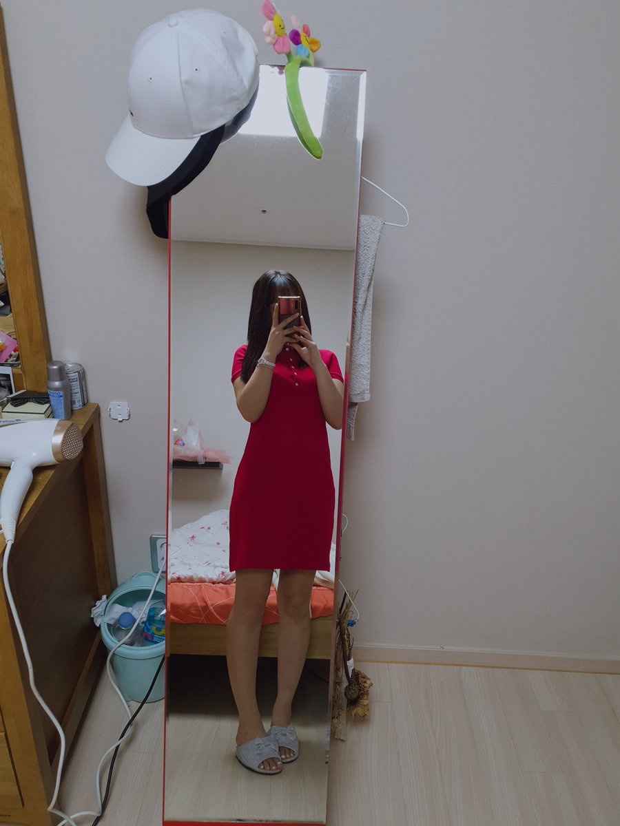 나눈 어린이날 왜 출근중일까 😒

4월 30일도 일하고
5월 1일도 일하고
어제도 일하고
오늘도 일하고 ㅠㅠ