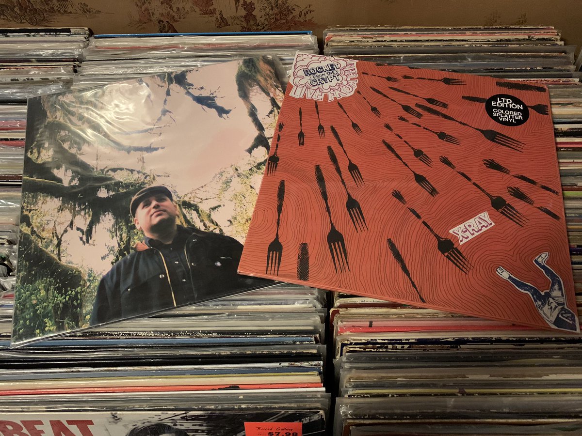 letsdanceon's tweet image. Lucky finds from @1234gorecords. Thanks fam! #RFTC #marksultan #supportrecordstores