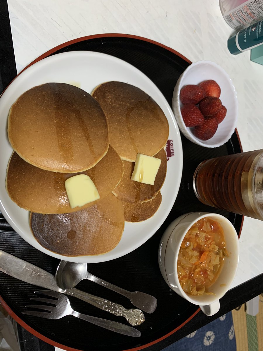 ひまり 部屋片付けるの諦め 今日のポアロモーニング パンケーキダブル トマトスープ アイスレモンティー フルーツ 熟れたイチゴ コナン飯 安 最近葉野菜が高くて