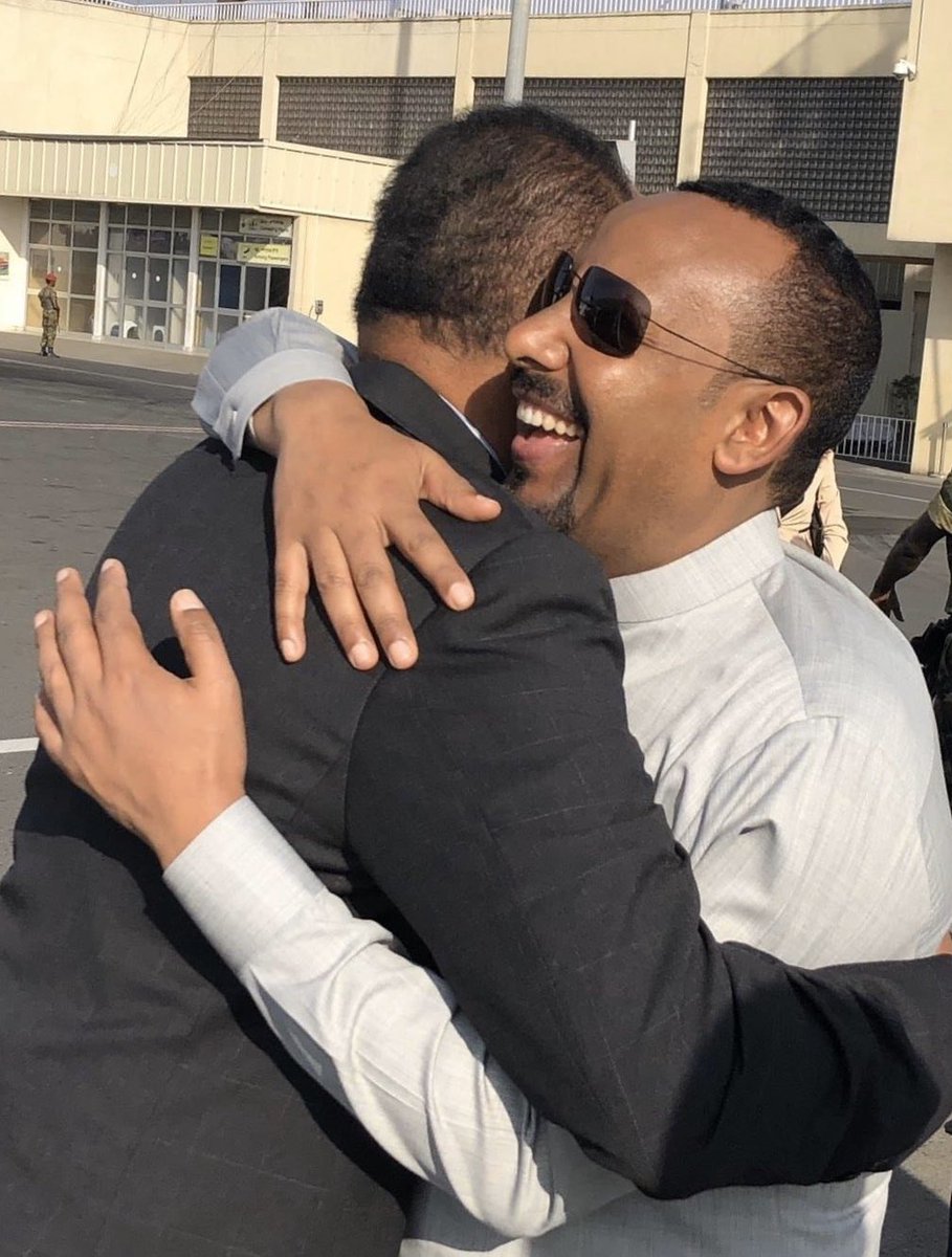 shewgiMAhmed's tweet photo. #TPLF decision to hold #Tigray elections alone is a direct challenge to @AbiyAhmedAli & his #PPParty & it is a step that precedes #Tigrai secession from #Ethiopia.
Will #Abiy & #Isaias let TPLF to hold Tigray elections or will they take joint action to stop it?
#Eritrea #إريتريا https://t.co/7oFkdPzyrH