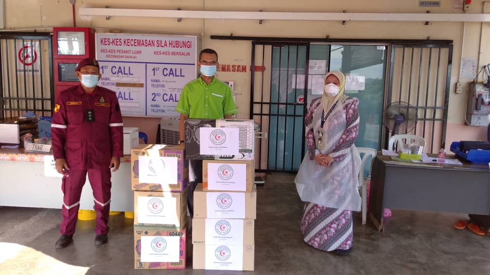 Khidmat Malaysia Negeri Selangor On Twitter Serahan Alat Pelindung Diri Ke Klinik Kesihatan Dengkil Amp Salak Sebanyak 600pcs Face Sheild Telah Diserahkan Kedua Dua Klinik Dan Sebanyak 50pcs Ppe Diserahkan Ke Klinik Kesihatan