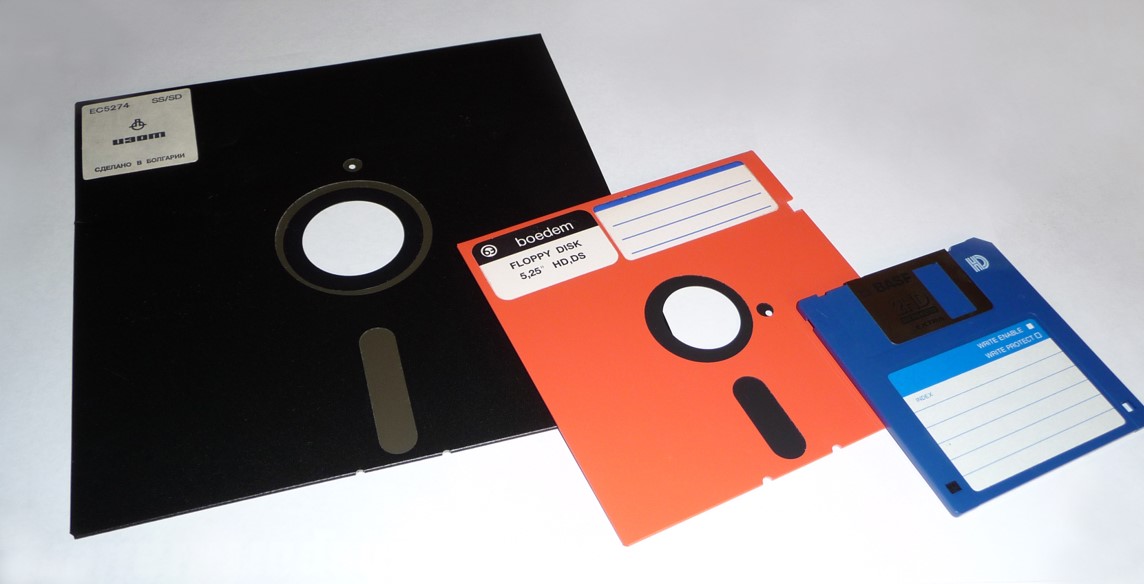 RT:TCEA: From floppy disks to now, take a walk down memory lane and learn how #TCEA got started, who helped us along the way, and where we are heading now. Happy birthday, TCEA! ow.ly/Iy7h50zwsuD lgracey #HappyBirthdayTCEA #EdChat #EdTech